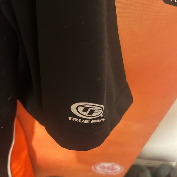 San Francisco Giants Jersey - Picture 3 of 7